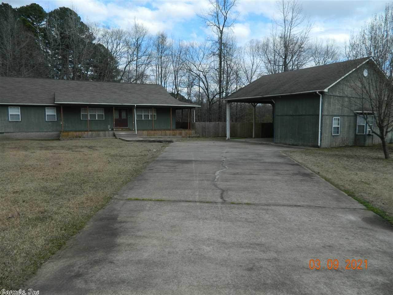 2301 Willowbrook - Photo 1