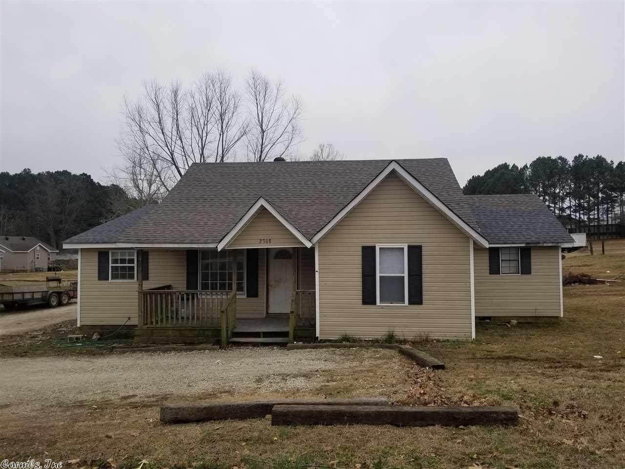2708 Fairview Rd - Photo 1