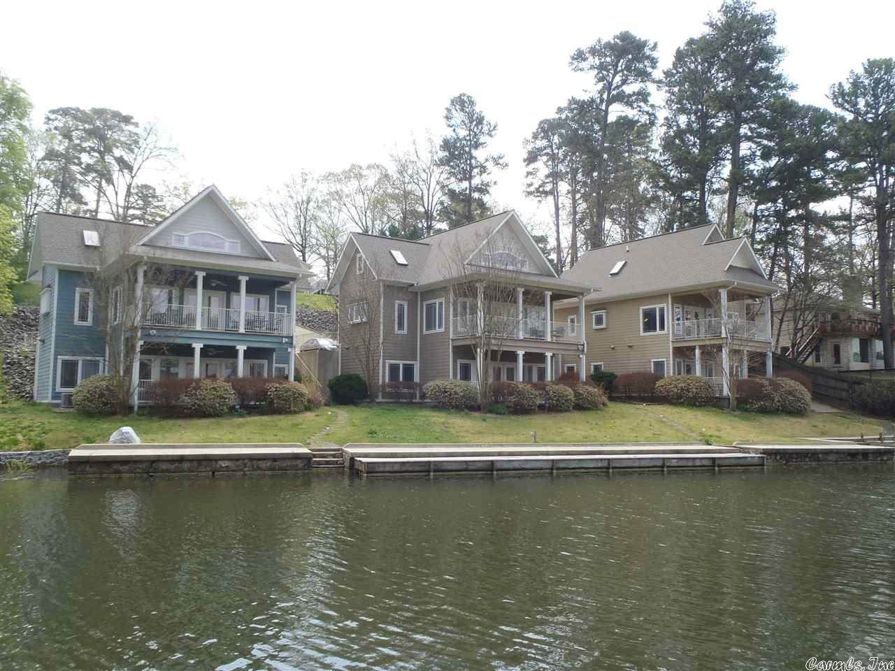 120 Chesapeake - Photo 1