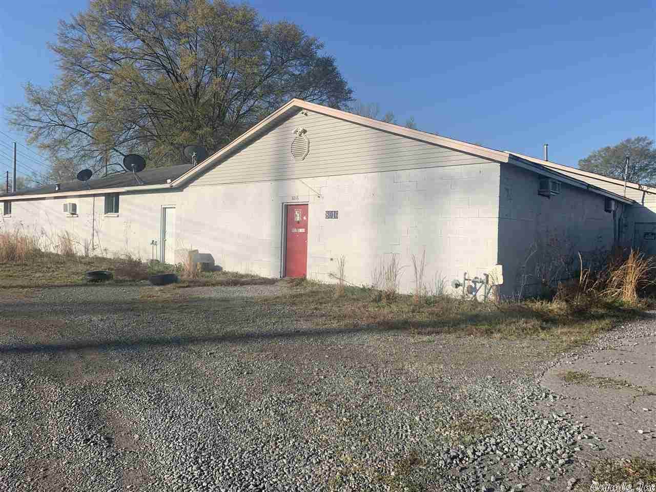 8016 Faulkner Lake Road - Photo 1