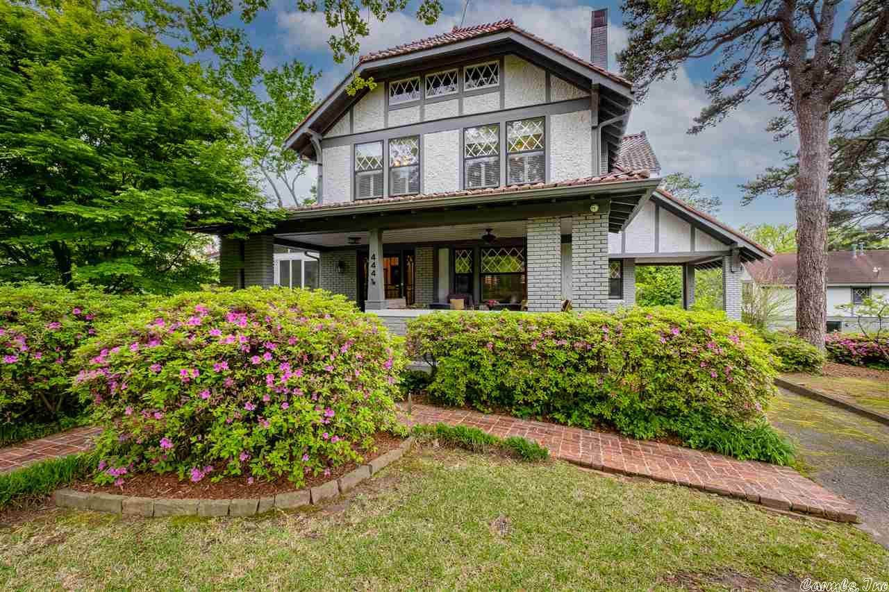 444 Fairfax - Photo 1