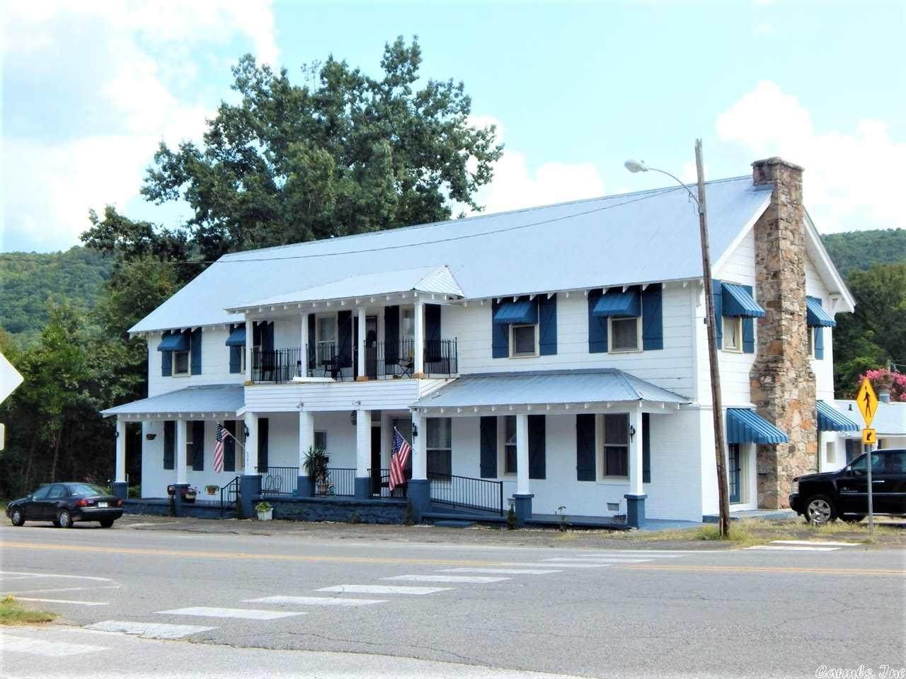 201 Main - Photo 1