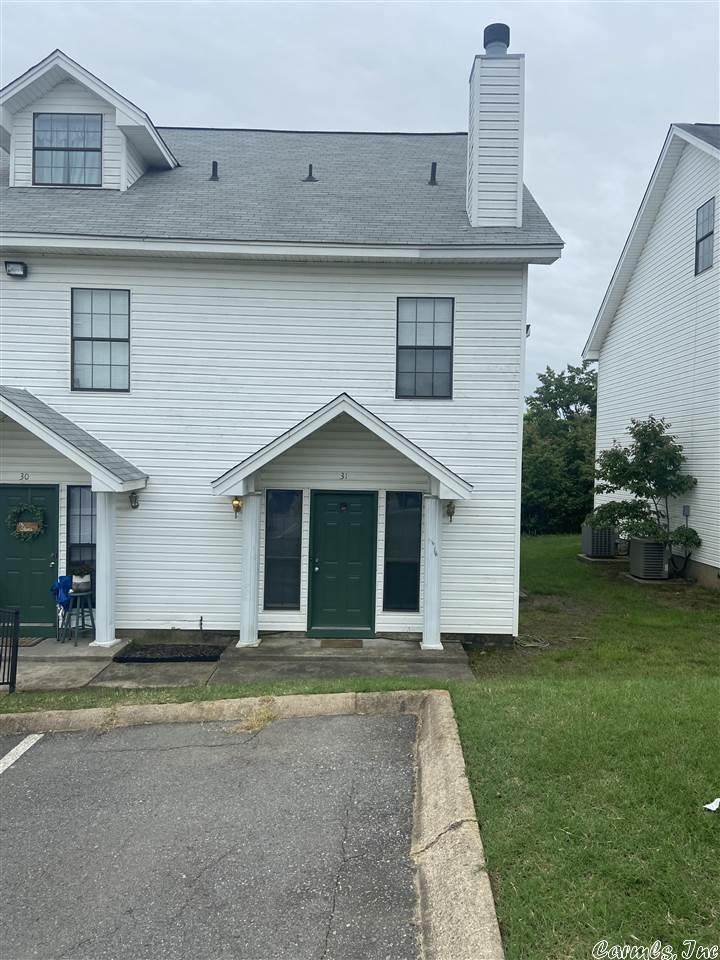 31 Edgehill - Photo 1