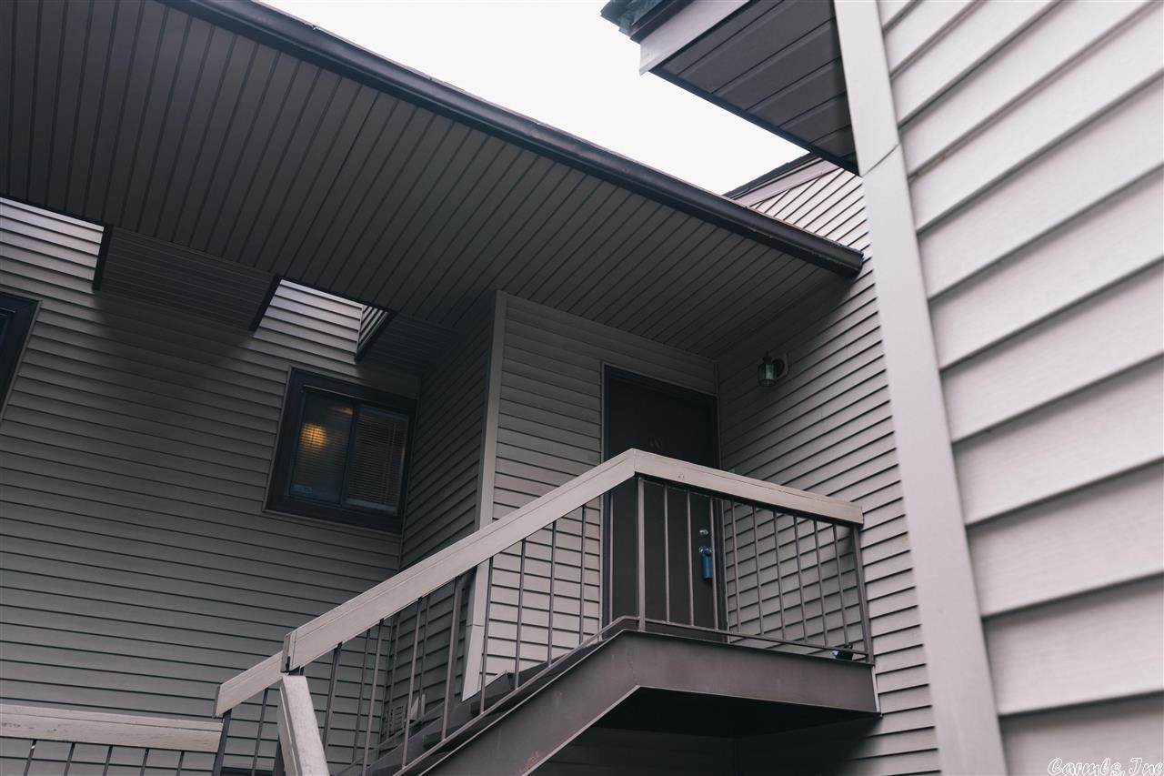 12100 Rainwood - Photo 1