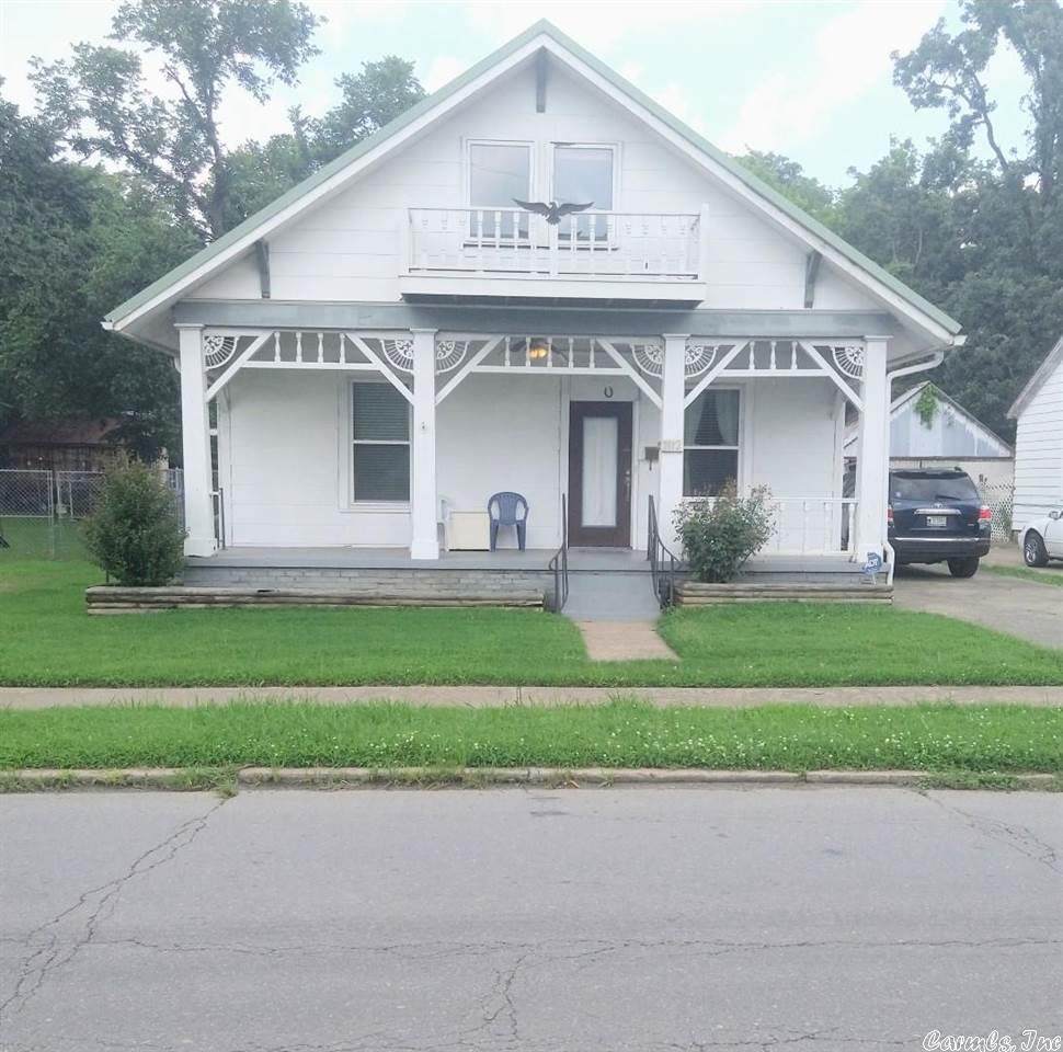 2812 7th - Photo 1