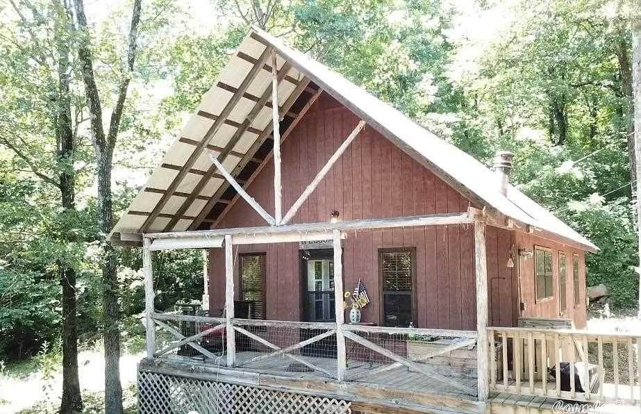 137 Wickham - Photo 1
