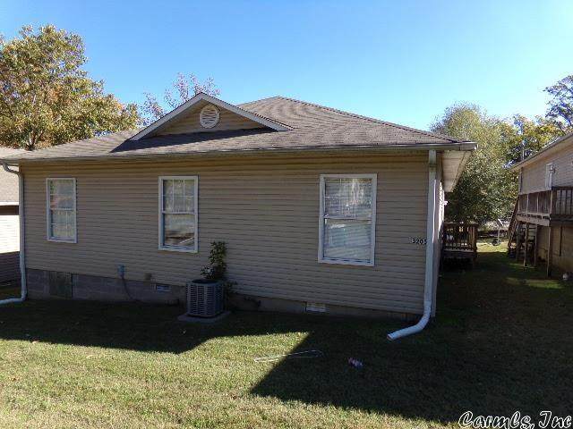 3215 Ludwig - Photo 1
