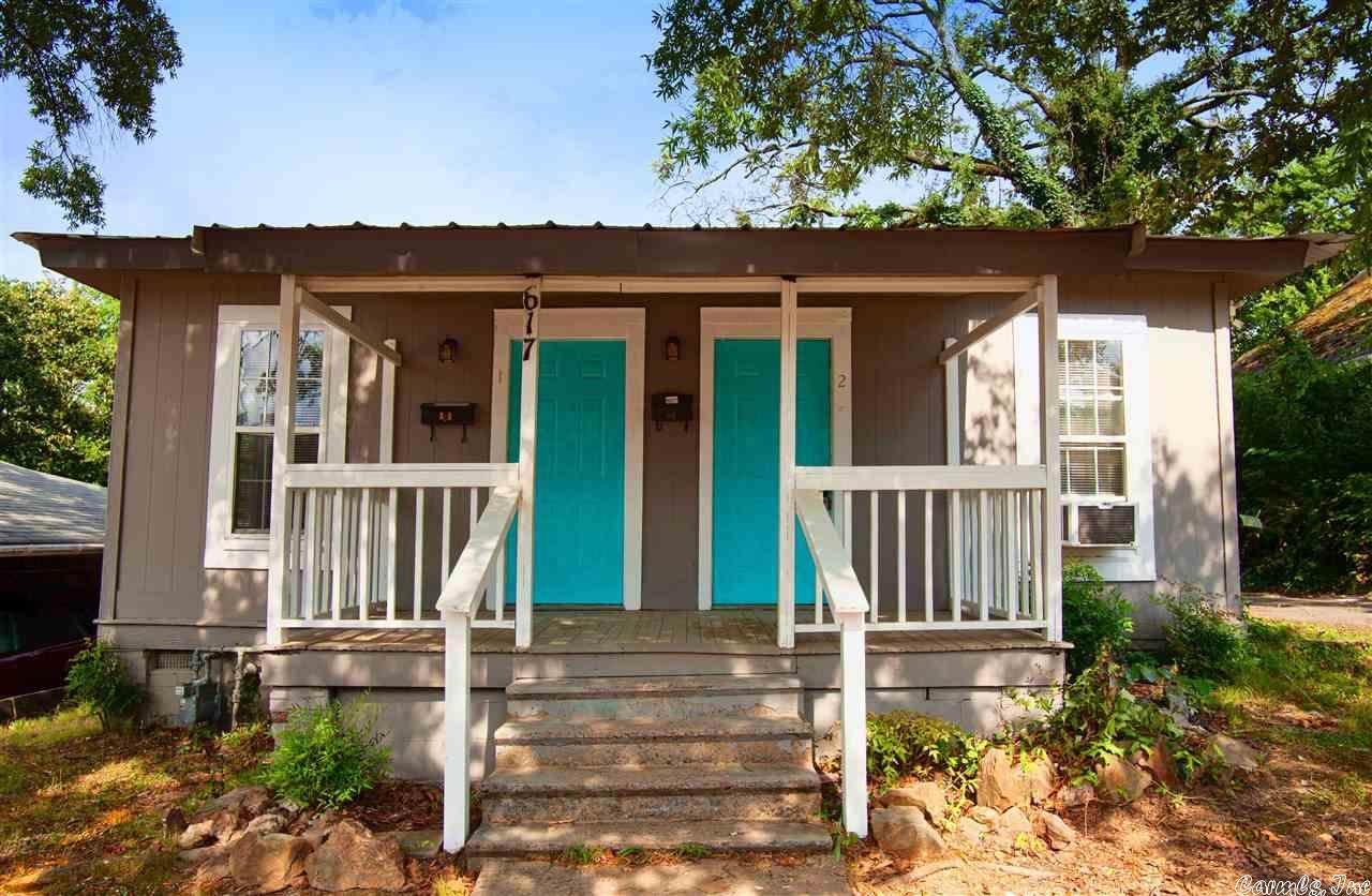 617 Pine - Photo 1