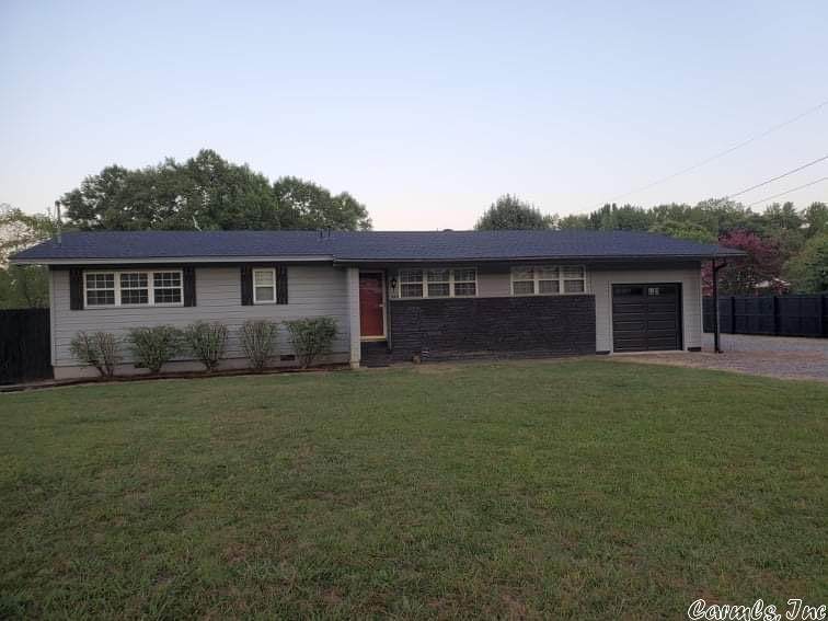 1604 Church - Photo 1