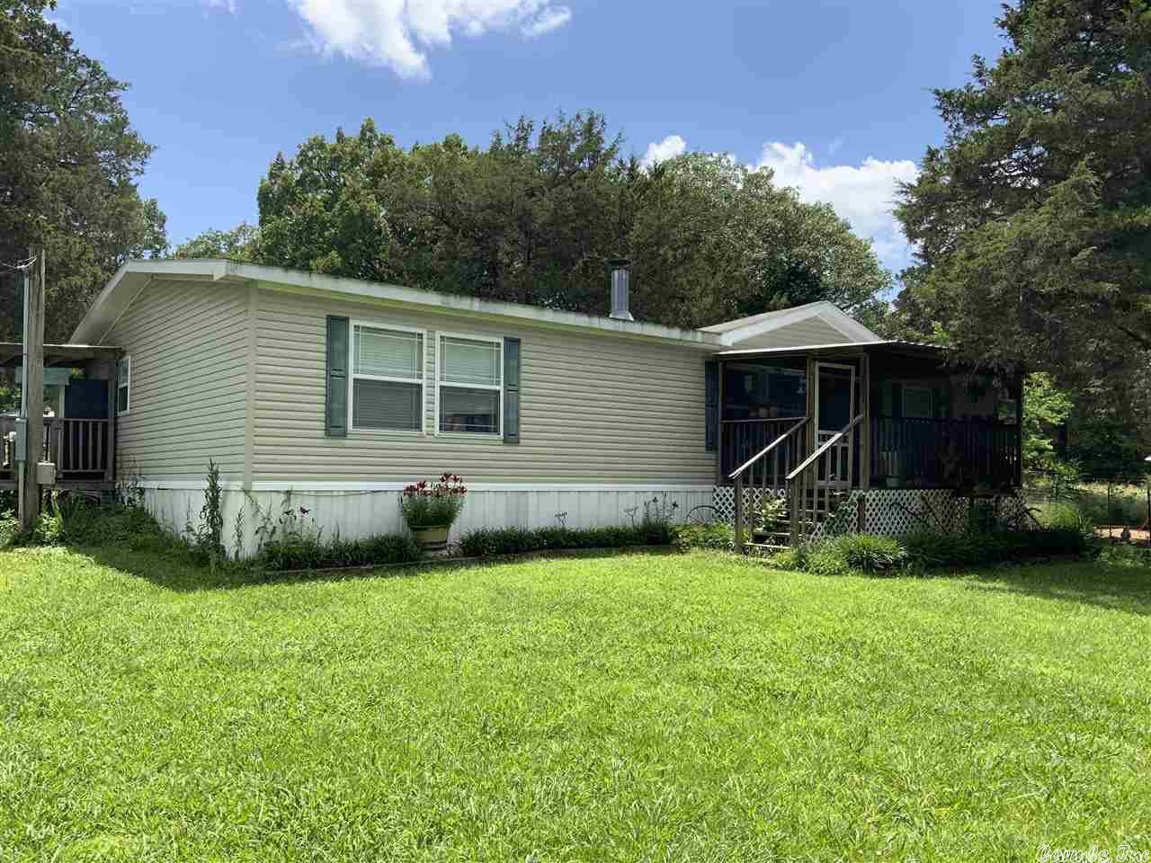 279 Pioneer Lane - Photo 1