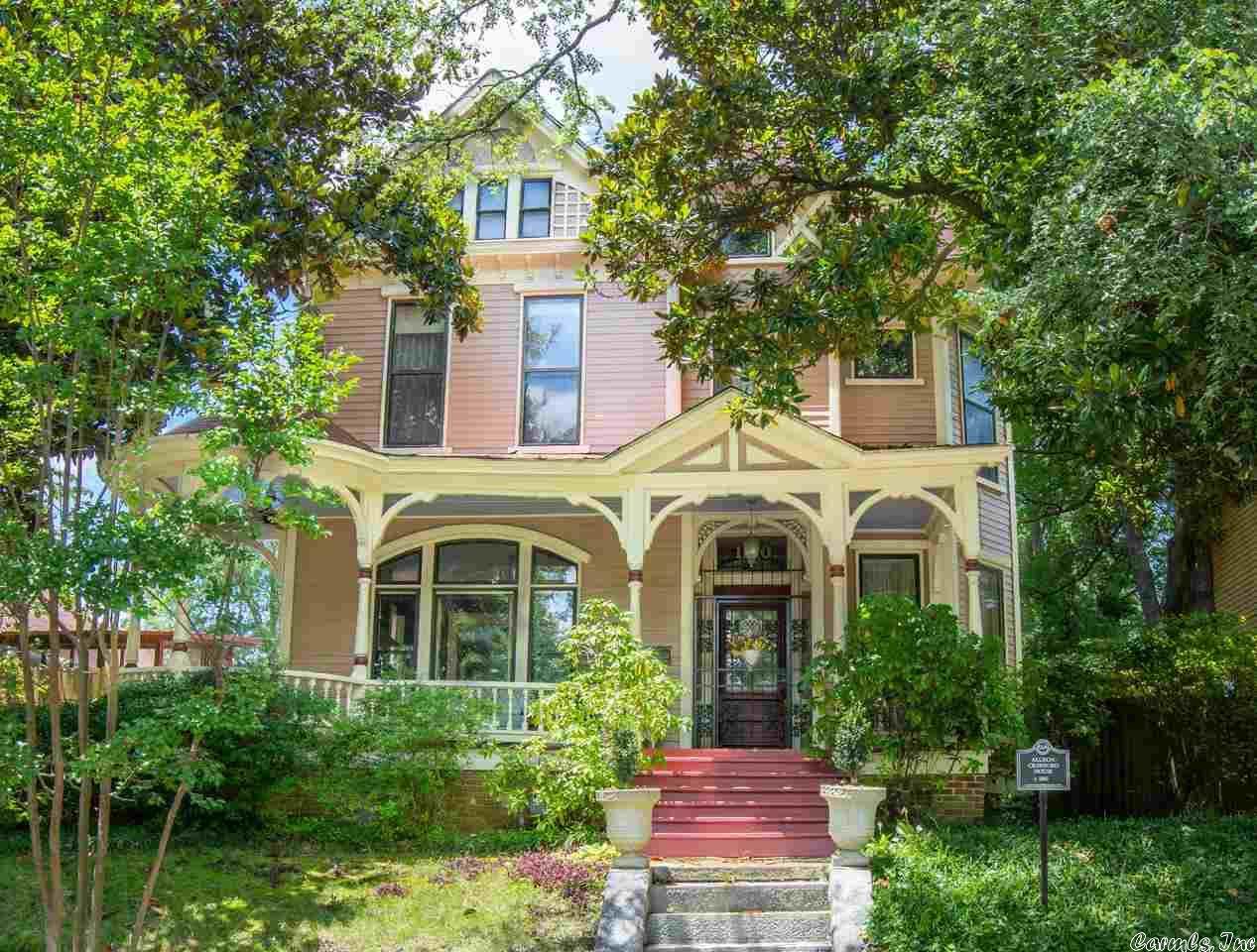 1510 Spring - Photo 1