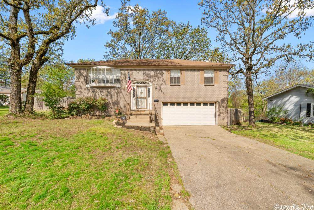 5709 N. Locust - Photo 1
