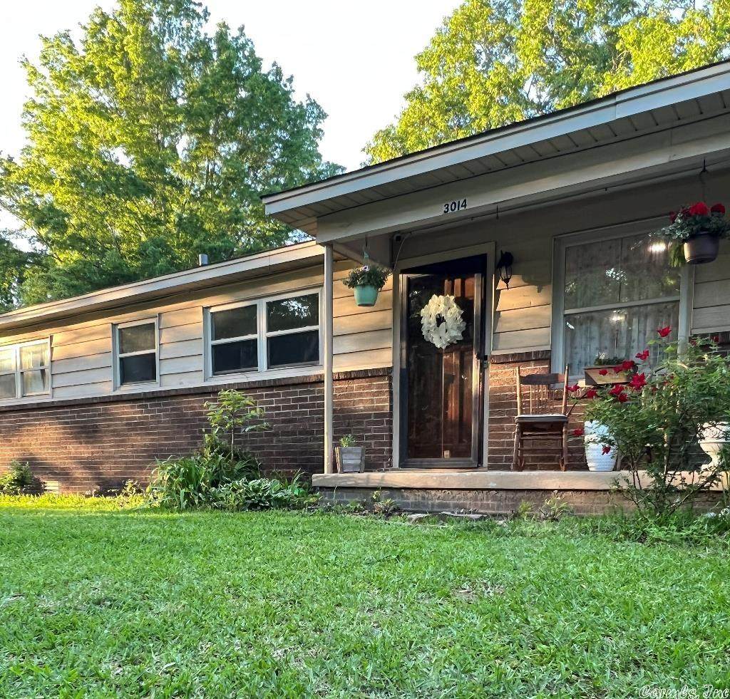 3014 Kellogg Acres - Photo 1
