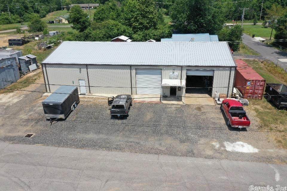 209 Port Arthur,Ave - Photo 1