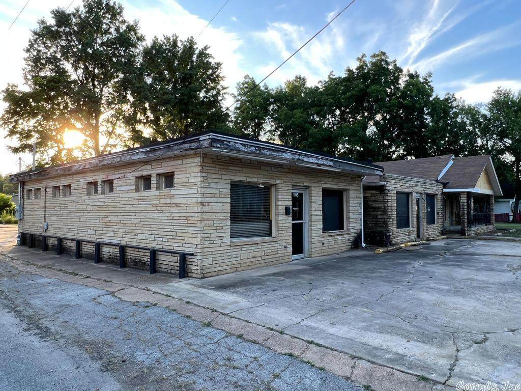 1112 2nd Avenue - Photo 1