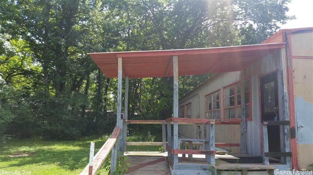 109 Moore - Photo 1