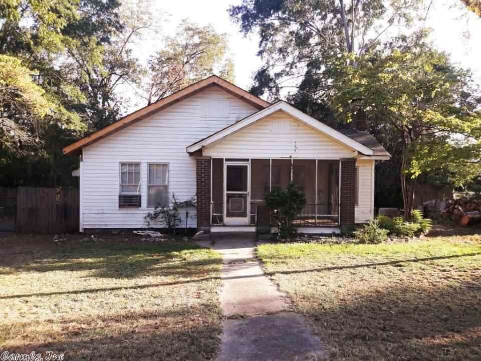 715 Highland - Photo 1