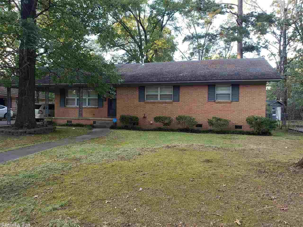 2207 36th Ave - Photo 1