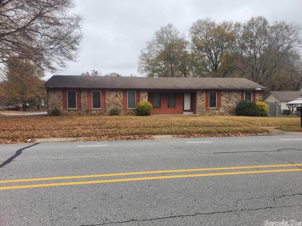 216 Stonewall - Photo 1