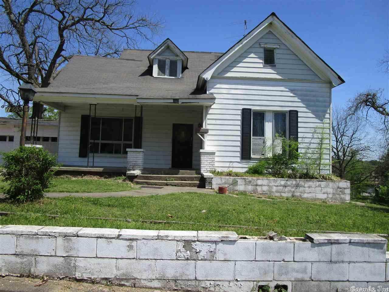 1605 Booker - Photo 1