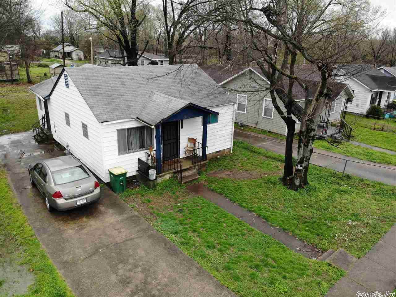 3137 Center - Photo 1