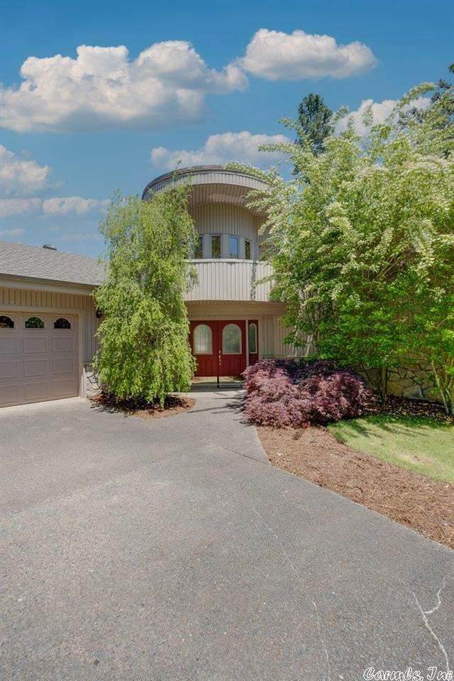 940 Huntington - Photo 1