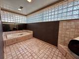 608 Pine Point Court - Photo 14