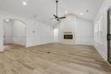 104 Canterbury Drive - Photo 15