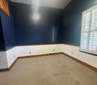 215 9TH STREET - Photo 5