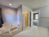 7240 Wedgewood Drive - Photo 21