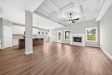 436 Lakeview Way - Photo 6