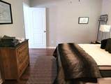 917 Oakview Avenue - Photo 17