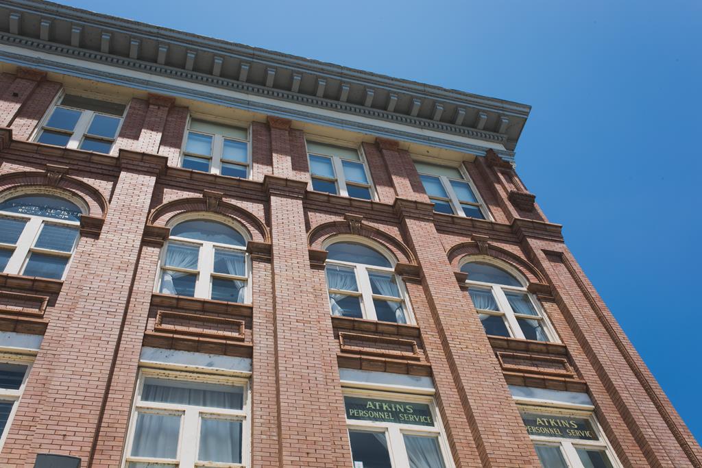 1204 1ST AVENUE - Photo 1