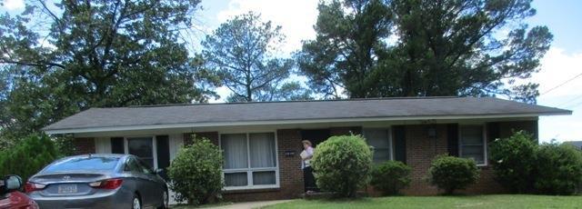 4523 Moline Avenue - Photo 1