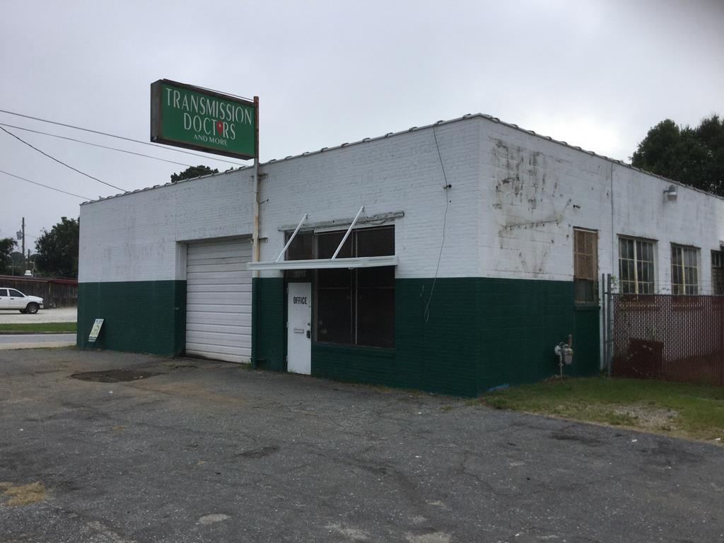 4216 River Road - Photo 1