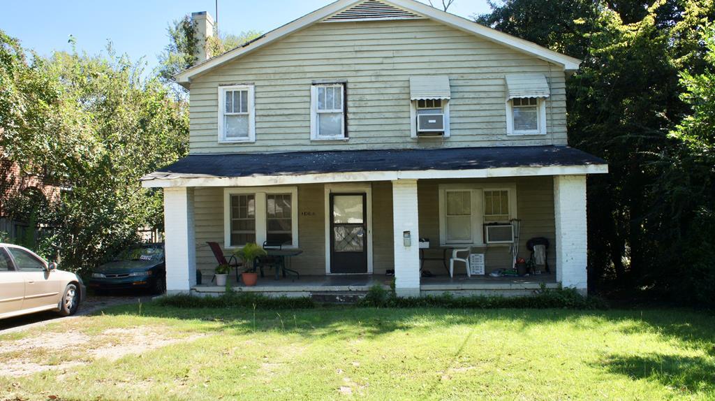 3404 14TH AVENUE - Photo 1