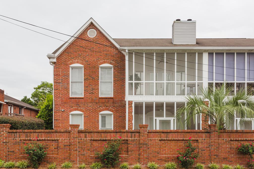 1227 Forest Avenue - Photo 1