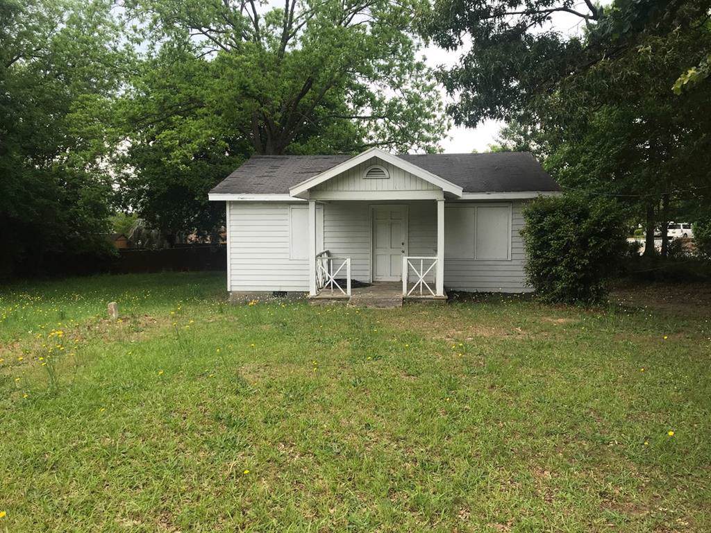 5429 Veterans Parkway - Photo 1