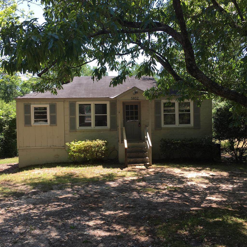 5852 East Heights Drive - Photo 1