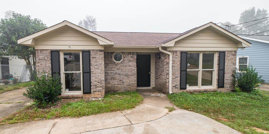 416 Pinecrest Drive - Photo 1