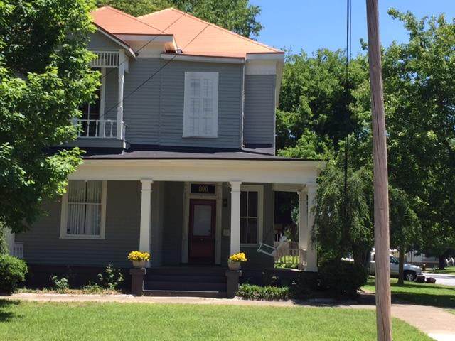 800 2ND AVENUE - Photo 1