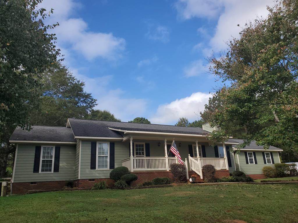 285 Meadow Lakes Drive - Photo 1