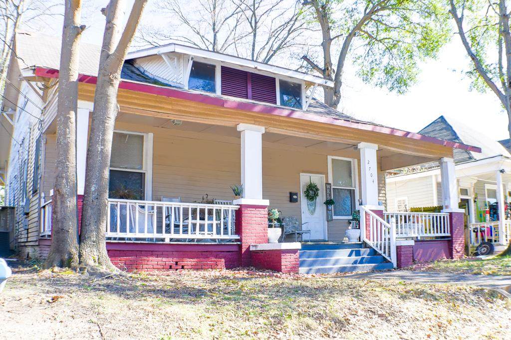 2704 10TH AVENUE - Photo 1