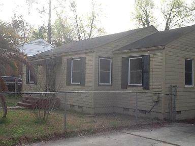 2920 Pecan Street - Photo 1