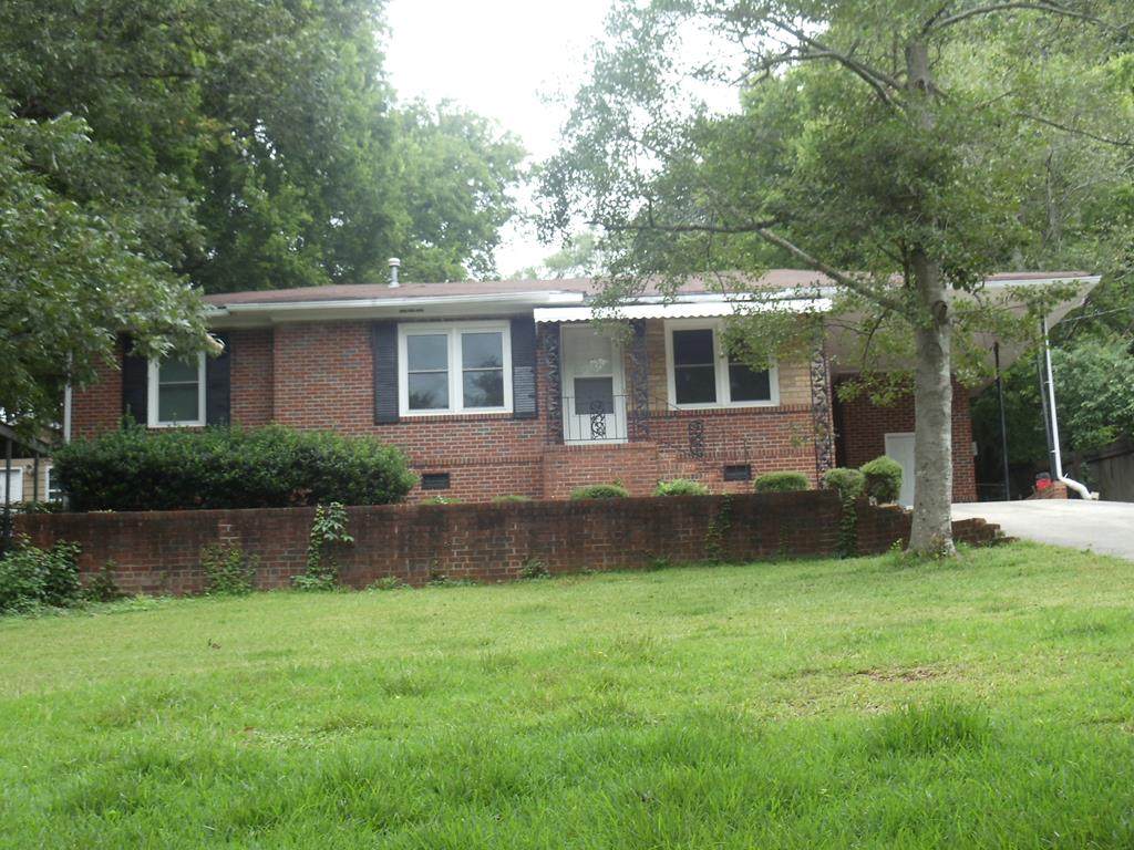 717 Crockett Drive - Photo 1