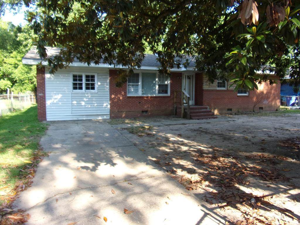 2327 Ginny Avenue - Photo 1