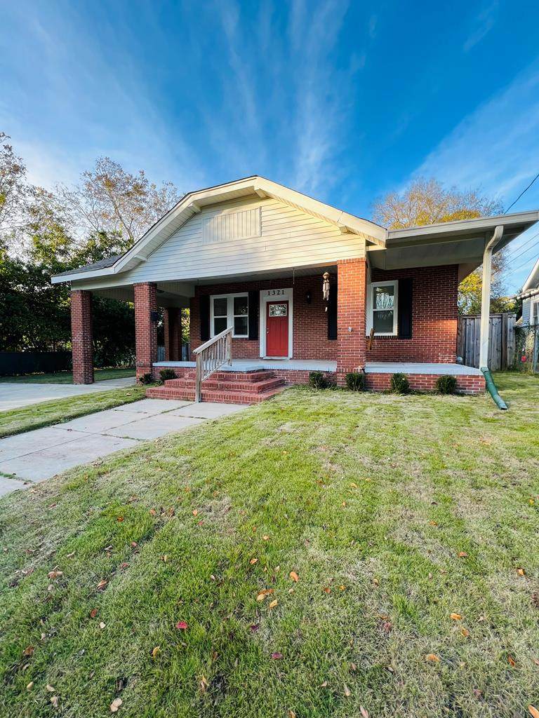 1321 35TH STREET - Photo 1