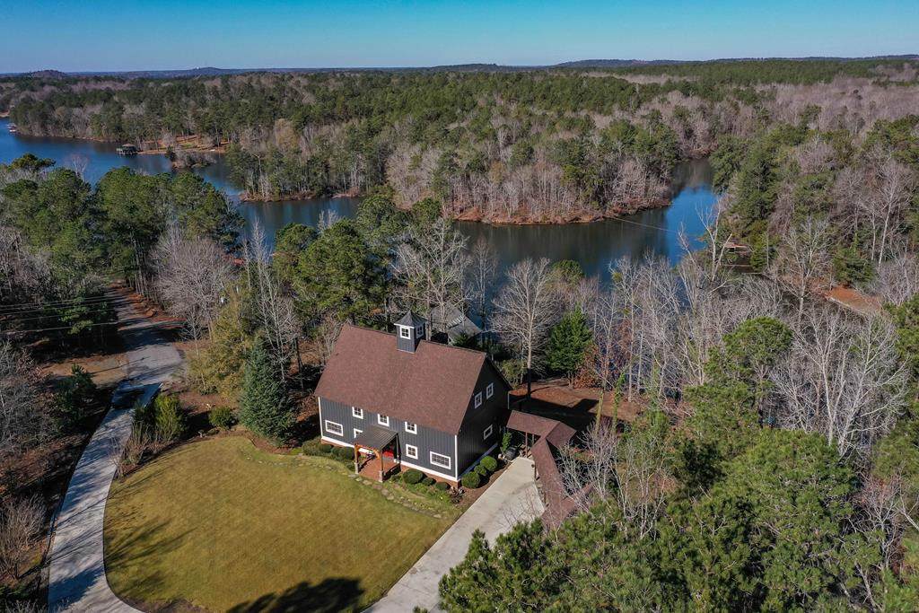 140 Bonnie Drive - Photo 1