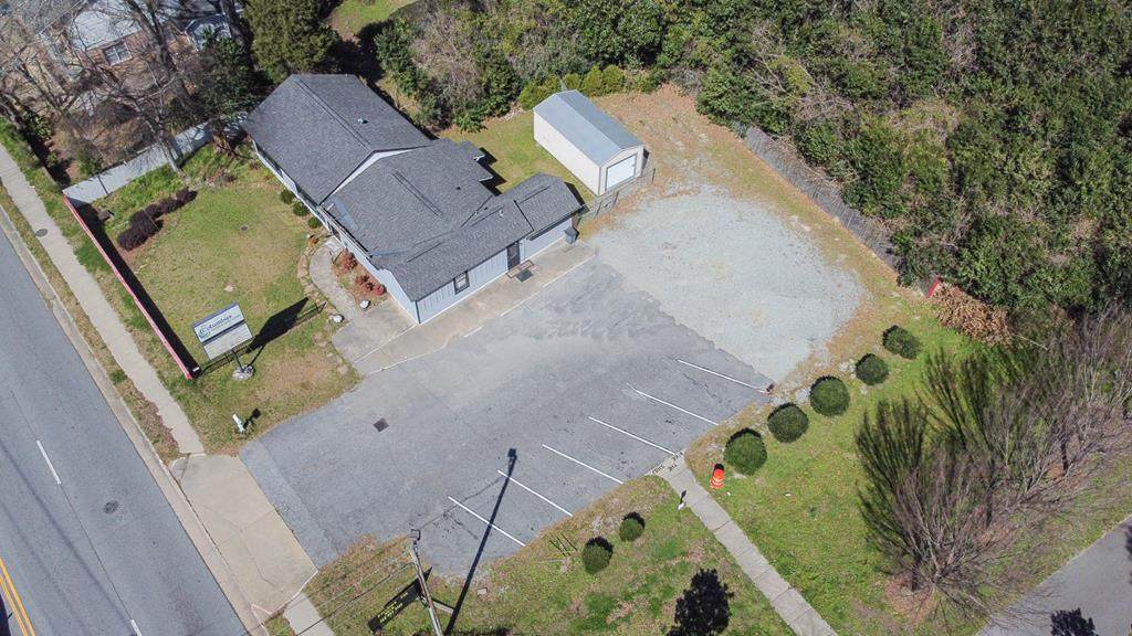 3554 Hilton Avenue - Photo 1