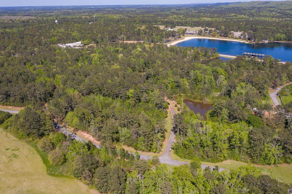 401 Highland Park Loop - Photo 1